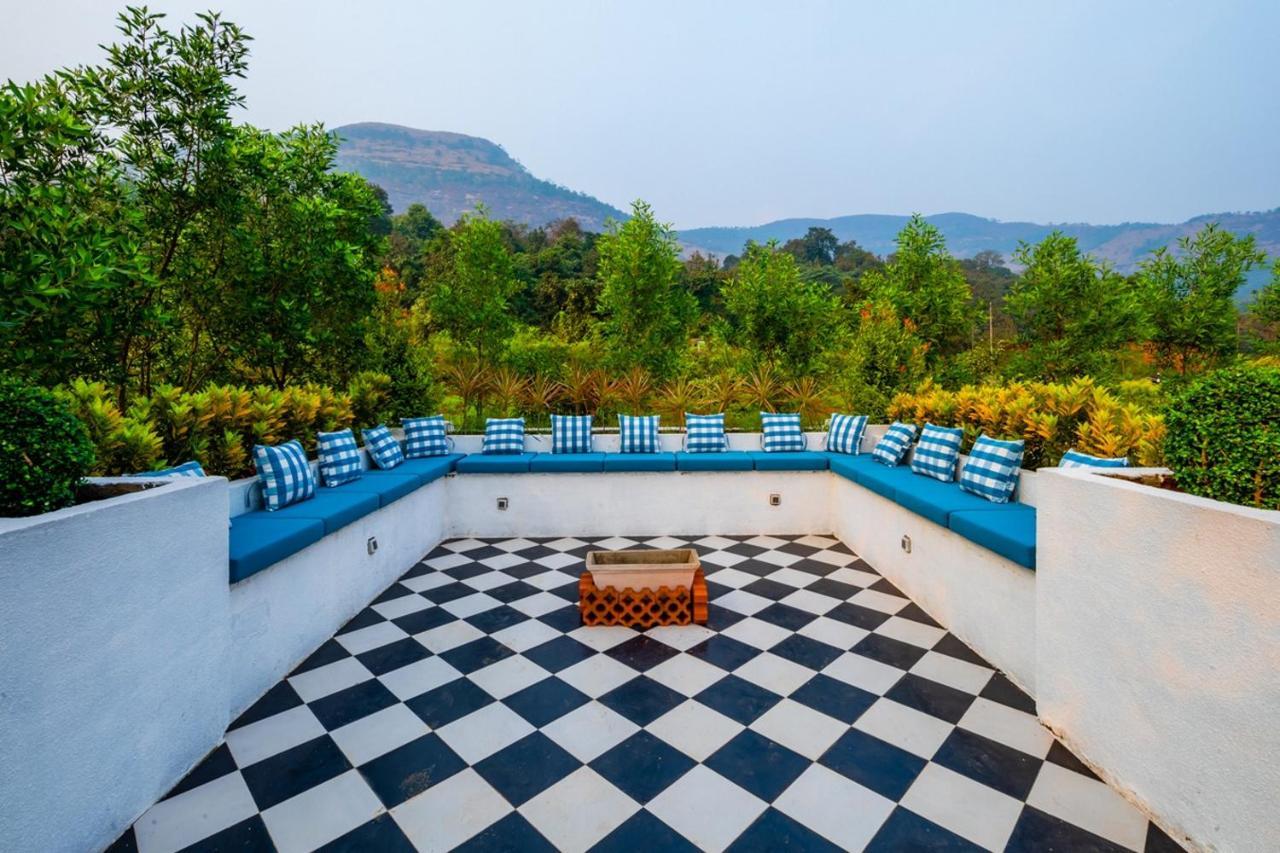 Saffronstays Turquoise Maison, Karjat Bagian luar foto